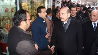 Bakan Soylu Hakkari'de Sıkıntıları Dinledi