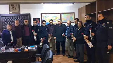 Gaziantepspor Taraftarından Polislere Destek