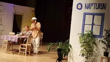 Evlerine Hırsız Girdiğini Sahnedeyken Öğrendiler