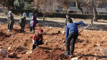 Gaziantep Üniversitesi Fotoğraf Topluluğundan Örnek Davranış