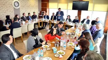 Tayinleri Çıkan Vali Yardımcısı ve Kaymakamlara Veda Yemeği Tertip Edildi