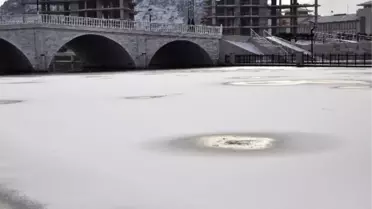 Afyonkarahisar'da Soğuk Hava Etkisini Sürdürüyor