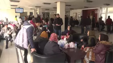 En Aşağılık Laflara Bile Değmezler'
