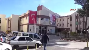 Manavgat Bademcik Ameliyatı Olan Kızın Boğazında Gazlı Bez Unutuldu