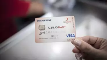 Suriyeli Sığınmacıların 'Kızılay Kart' Sevinci
