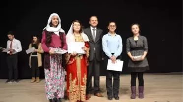Okullar Arası Serbest Şiir Okuma Yarışması