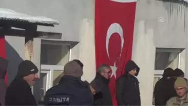 Şehit Piyade Astsubay Kıdemli Çavuş Yekebağcı'nın Babaevinde Yas