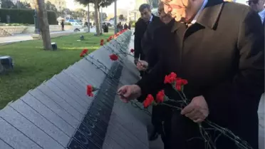 TBMM Başkanı Kahraman, Haydar Aliyev'in Mezarını Ziyaret Etti