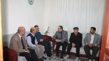 Kaymakam Üçer, İlk Ziyaretini Demokrasi Şehidinin Ailesine Yaptı