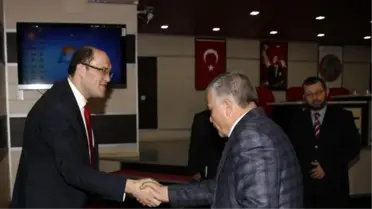 Kaymakam Uzunoğlu'nun Suşehri Belediyesini Ziyareti