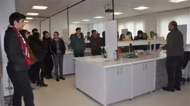 Liseli Gençler Düzce Üniversitesinde