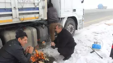 Oltu Çayı Buz Tuttu