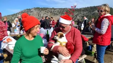 Dalyan'da Yabancılar Noeli Kutladı