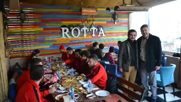 Bilecikspor Oyuncular Maç Öncesi Kahvaltıda Buluştu