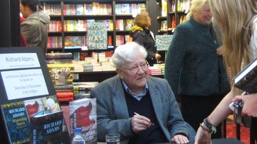 İngiliz Yazar Richard Adams Hayatını Kaybetti