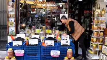Edremit Kuraklık Zeytini Vurdu, Fiyatlar Arttı