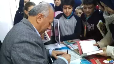 Süleymanpaşa İmam Hatip Ortaokulu'nda Kitap Festivali Düzenledi