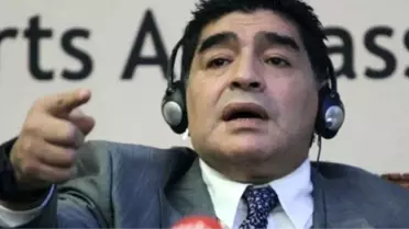 Diego Maradona: Napoli Başkanı, Elinde Olsa Karısını Bile Satar