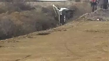 Sulama Kanalına Uçan Otomobilin Sürücüsü Öldü
