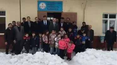 Tosya Kaymakamı Pişkin, Ekincik Köyünü Ziyaret Etti
