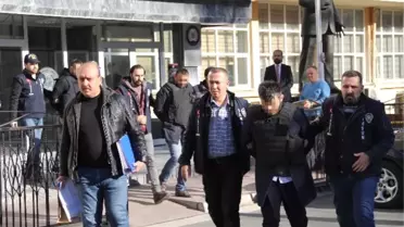 Tüfekle Öldürme Olayıyla İlgili 2 Kişi Tutuklandı