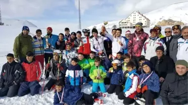 Bayburt'ta Kayak İl Birinciliği Yarışması