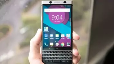 Blackberry, Söz Verdiği Fiziksel Qwerty Klavyeyi Geri Getiriyor.