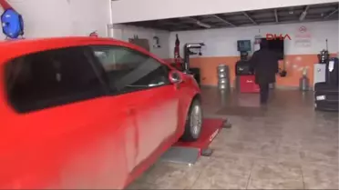 Bartın - Kadın Girişimci, Kosgeb Kredisi Ile Oto Lastik Tamirhanesi Açtı