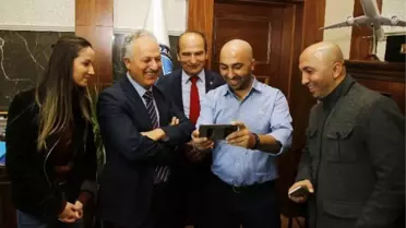 Döşemealtı Kadın Futbol Takımı Yöneticileri Rektör Yüksek'i Ziyaret Etti