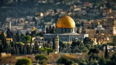 ABD'nin Tel Aviv Büyükelçiliğinin Kudüs'e Taşınması Tartışmaları