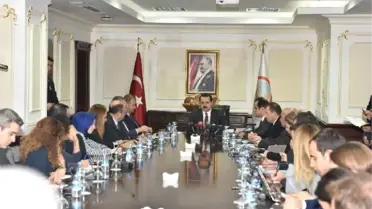 Bakan Faruk Çelik: Ekmek ve Un Fiyatlarında Bir Artış Söz Konusu Değildir