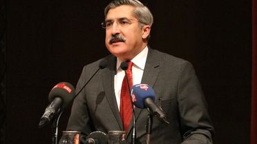 Kahramanmaraş'ta 'Yeni Türkiye Vizyonu ve Cumhurbaşkanlığı Sistemi' Konferansı