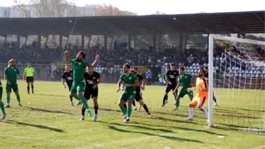 Alaşehir Belediyespor'un Zorlu Mesaisi