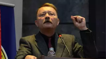 Vatan Partili Uğur: Savaş Ortamında Referandum mu Olur?