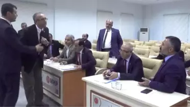 Bilecik'teki İl Genel Meclisi'nde 'Isırık' Tartışması