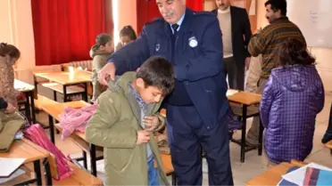 Görevlendirme Yapılan Belediyelerden Öğrencilere Yardım