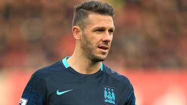 Malaga, Demichelis'i Kadrosuna Kattı