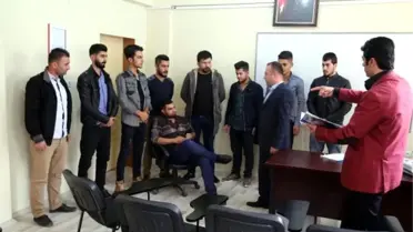 Silopili Gençler, Terörün Yarattığı Tahribatı Sanatla Onarıyor