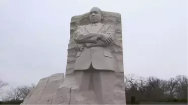 Trump'tan Martin Luther King Günü Polemiği
