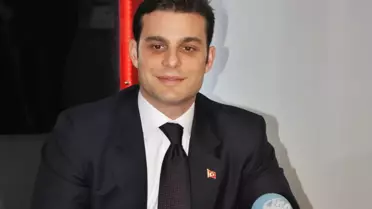 Ünlü Oyuncu Mehmet Aslan, Erdoğan'a Hakaretten Gözaltına Alındı