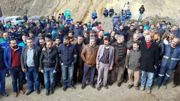 Şirvan'da İşten Çıkarılan Maden İşçilerinden Oturma Eylemi