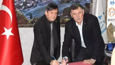 Vezirhan Beldesi'nde Sosyal Denge Sözleşmeleri İmzalandı