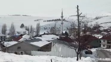 Annelerden' Sınırda Görevli Askerlere Turşu