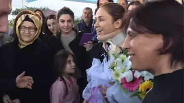 Gökcen Özdoğan Enç'e Antalya'da Coşkulu Karşılama
