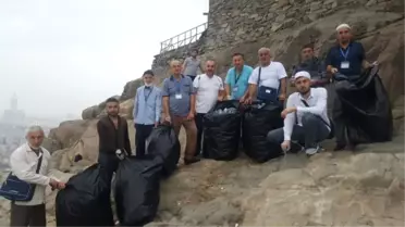 Düzceli Umrecilerden Nur Dağı'nda Temizlik Seferberliği