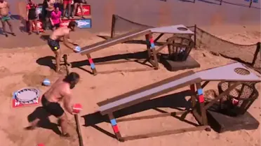 Topu Bir Türlü Deliğe Sokamadılar!