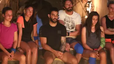 Gönüllüler İçin Gergin Konsey!