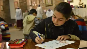 Eskişehir'de Sanatın Adresi Karikatürlü Ev Oldu