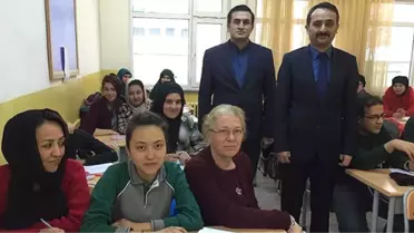 Savaşın Çocukları'Na Özel Sınıfta Türkçe Eğitimi