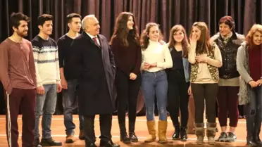 Erdemli Şehir Tiyatrosu İlk Oyununu 3 Şubat'ta Sahneleyecek
